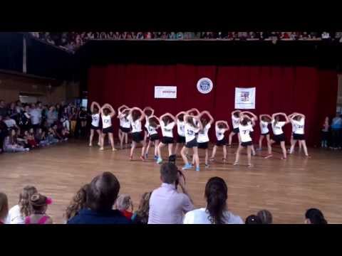 LET´S PLAY Besta Chrudim