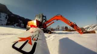 preview picture of video 'Excavator Nadelöhr Winter 2012'