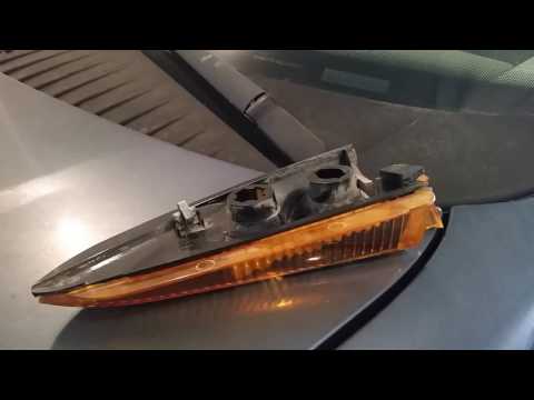 2003 ford expedition puddle lamp removal to replace bulb