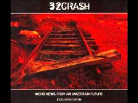 32 Crash - WWW Hide