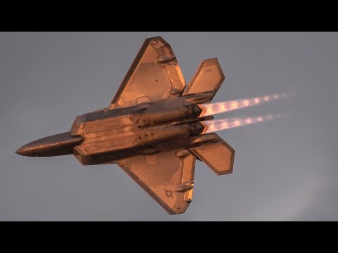 F-22 Raptor Twilight Demo - EAA AirVenture Oshkosh 2023