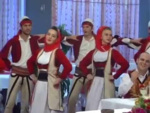 Grupi i Valleve "ILIRIDA" - Sofra shkupjane - ke shkalle e tujanit