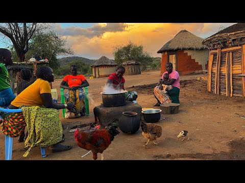 African Traditional Life/Night Life in Our Homestead,Grandma Cooking Delicious Millet