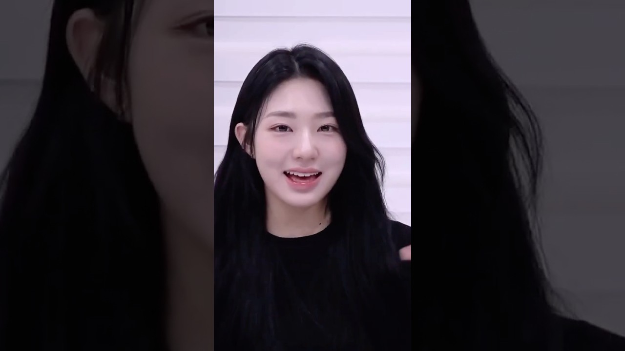 Xinyu from Triple S Introduces Herself in English: Grace and Elegance Unveiled!