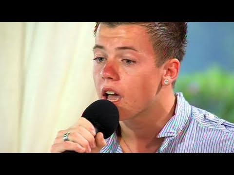 Tom Richards's X Factor Judges' Houses Performance - itv.com/xfactor