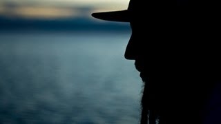 Heavy Roots Presenta: Burning Song con Morodo [VIDEOCLIP OFICIAL]