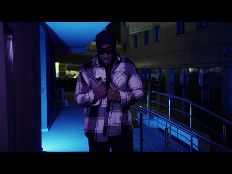 Edwin Kev - Texting Me (Official Music Video)