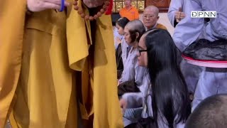 Download lagu 尼僧集団剃髪得度式35 nun headshave mp3 Download lagu 尼僧集団剃髪得度式35 nun headshave mp3