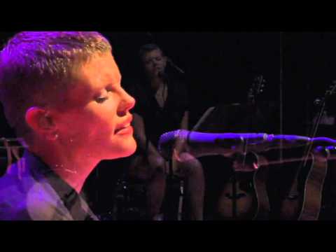 Eddie Vedder e Natalie Maines- You Can Close Your Eyes