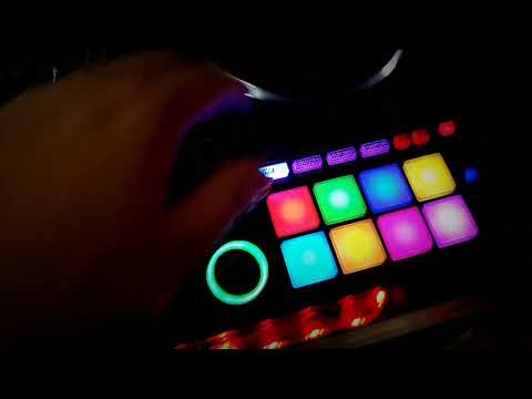 Using the Pioneer DDJ-1000 with the Djay app for iOS  on a iPad Pro