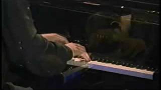 Brad Mehldau (Piano solo)♫ Moon River♫ Dear Prudence ♫