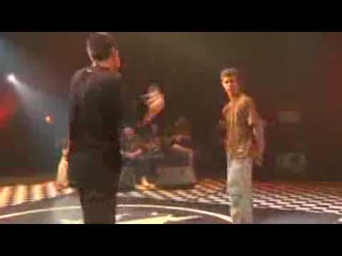 Jonko vs. Donall - Red Bull Batalla de los Gallos 2009 - Semifinal Clasificatoria Madrid