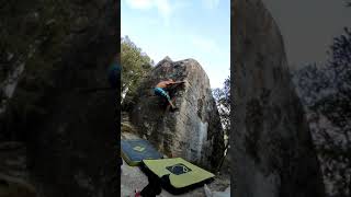 Video thumbnail de Armagedon, 6c. Castelldans