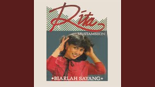 Download lagu Biarlah Sayang mp3 Download lagu Biarlah Sayang mp3