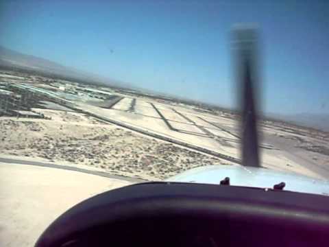 Landing @ N. Las Vegas Airport in a Cessna-C172 (Heavy Turbulence)
