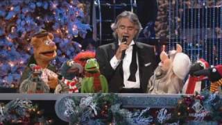 Andrea Bocelli con i Muppets - Jingle Bells