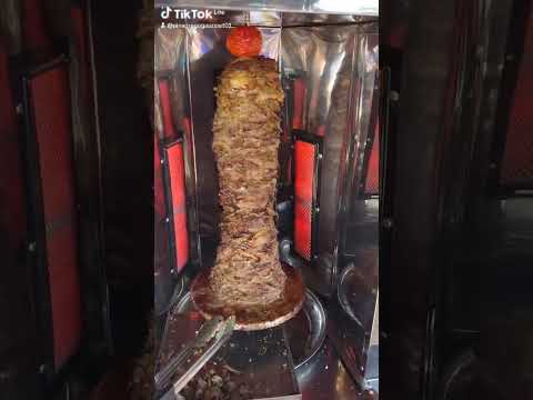 o melhor churrasco grego da região em ibipitanga Bahia na praça da feira