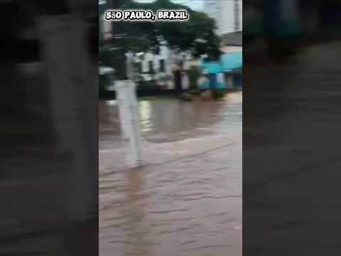 Heavy rain causes flooding in Ribeirão Preto, São Paulo, Brazil 🇧🇷 (02/07/2026)