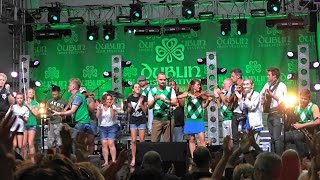 Gaelic Storm - Kiss Me I&#39;m Irish/I&#39;ll Tell Me Ma