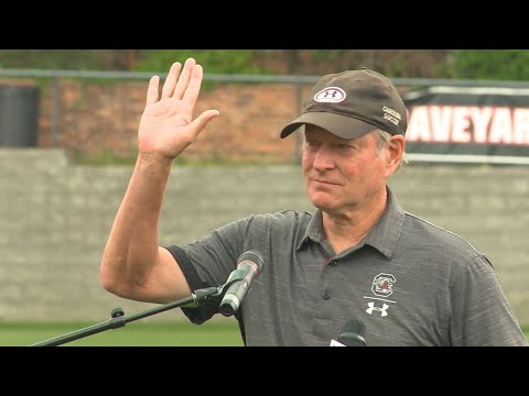 Gamecocks say farewell to USC Men's Soccer Coach Mark Berson