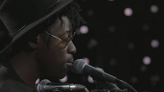 Moses Sumney - Don't Bother Calling (Live on KEXP)