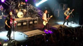 All Time Low - Kicking and Screaming @ Melkweg // 4-4-2017