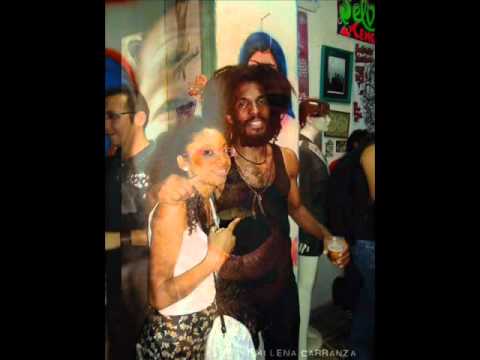 Bless up   Karolinativa feat Chayo Chevez