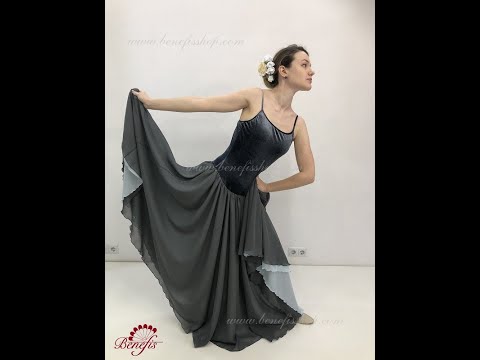 Stage costume T 0045 - video 2