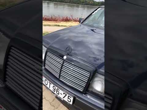 Mercedes-Benz W124 300 E-24 AMG