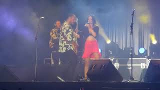 15 Merche- Vive El Momento