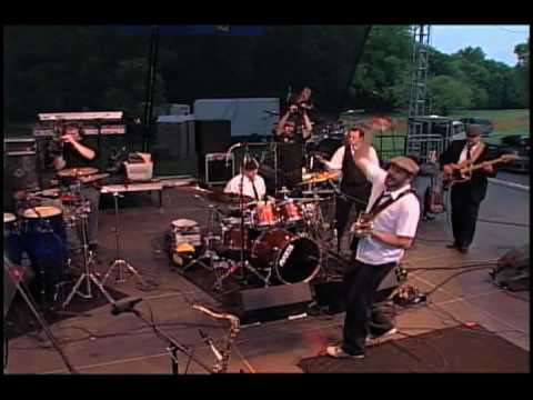 Mingo Fishtrap - "On Our Way" - drum feature 2010