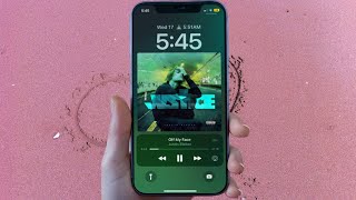 How to Enable Full Screen Album Art on iPhone Lock Screen in iOS 16/iOS 17 🔥