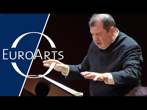 Brahms - Symphony No.1 in C minor Op. 68 | Sinfonieorchester Basel conducted by Ivor Bolton