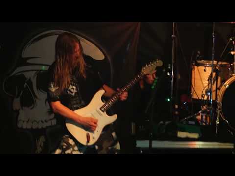 Sabaton - Smoking Snakes (Cobras Fumantes)