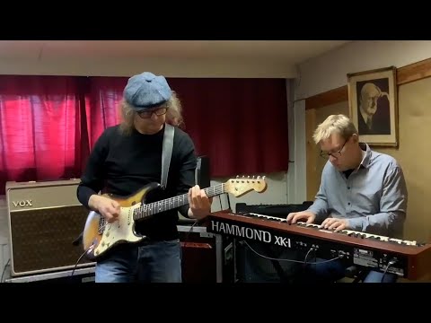 The Potatoes play  “Hagalund" from their Album “Tapiola Hagalund”!