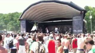 &quot;Goonies Never Say Die,&quot; Set Your Goals, Live