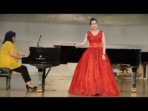 Anu Ch performing    Lambugain nulims by Kh Bilegjargal Tserenlkham area