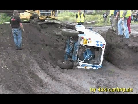 09 Rallye Dresden Breslau PKW kippt im Prolog II Buckelpiste