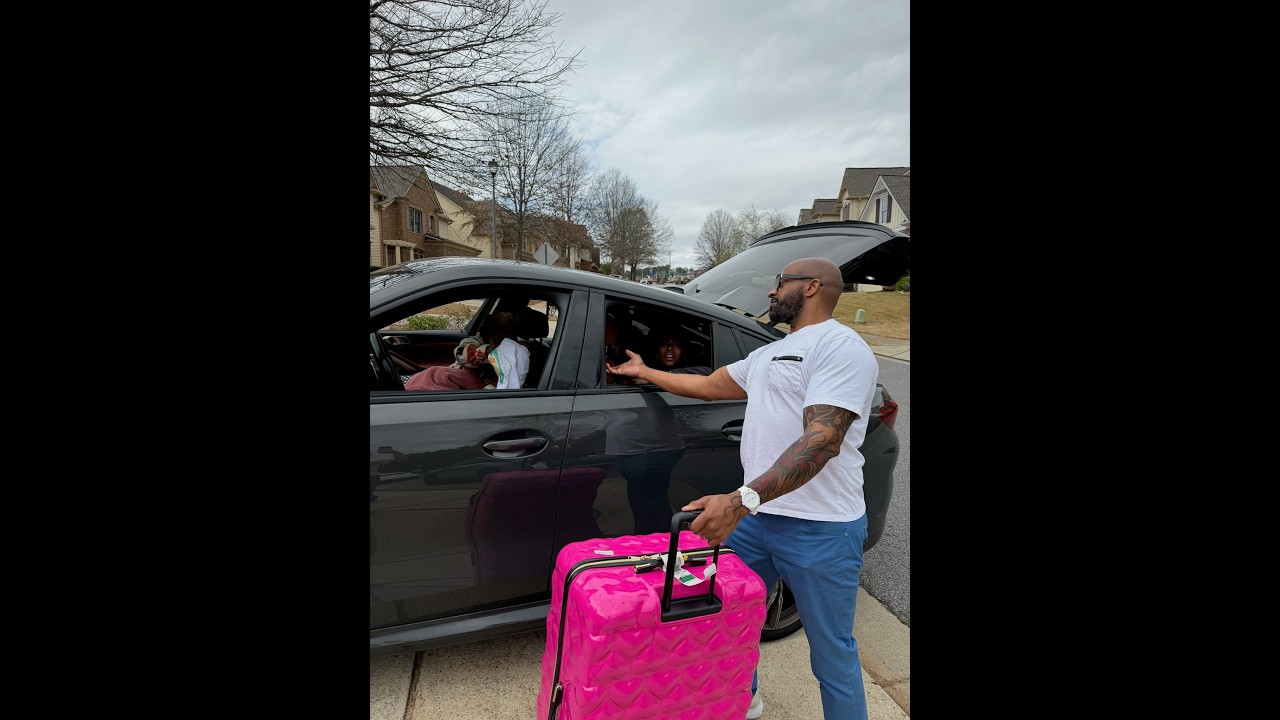 Larry takes all evidence of Puerto Rico and leaves it at Sharra's house