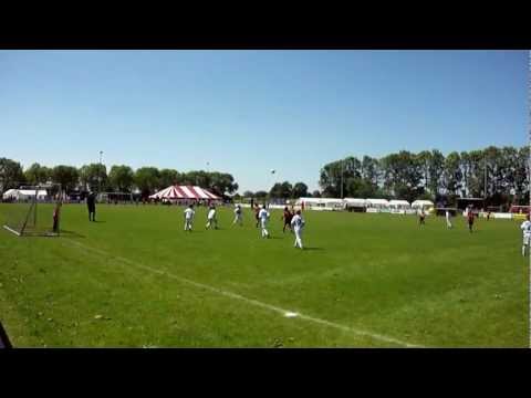 Beelden van KV Mechelen - OH Leuven (intern. F1-toernooi vv Tricht 2012)
