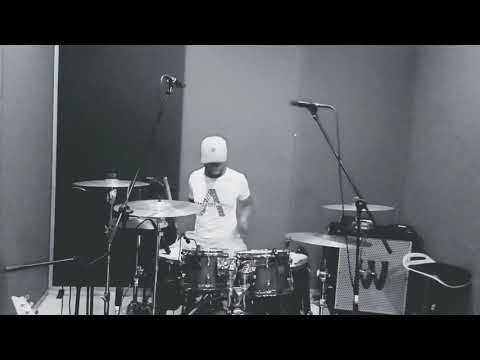 Comment j'ai enregistré "VICTORIEUX" du pasteur (LORD LOMBO) Feat (DEBORAH LUKALU)