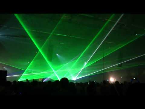 W&W feat. Bree - Nowhere To Go (Tom Fall Remix) @ ASOT 550 Den Bosch