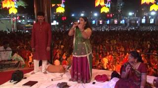 Download lagu Akhu  A Gam Bhale Mela Ma Jay - ACHAL MEHTA - RISHABH GROUP NAVRATRI GARBA 10  2011 live mp3