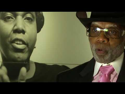 Give Your Baby A Standing Ovation - The Dells