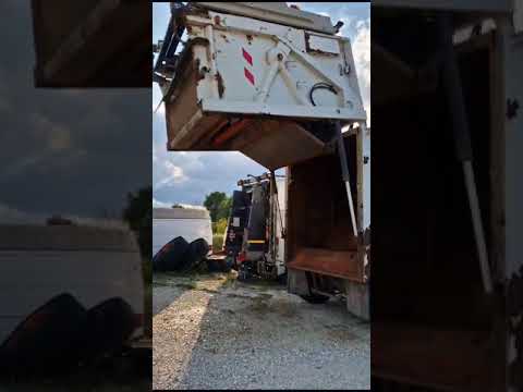 IVECO Stralis 310 CV  camion poubelle