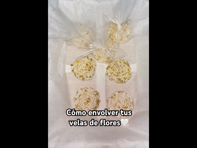 Vídeo relacionado con Tala 24 velas doradas con purpurina, incluye 24 soportes, perfectas para fiestas y eventos
