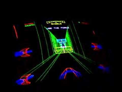 Star Wars Death Star trench run (Atari, 1983)