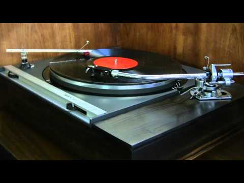 Racing With The Moon - Vaughn Monroe - 1941  - 1950's Stereo Version