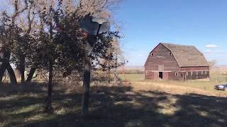 preview picture of video 'Exploring A Secluded Abandoned Ranch In The South Dakota Hills'
