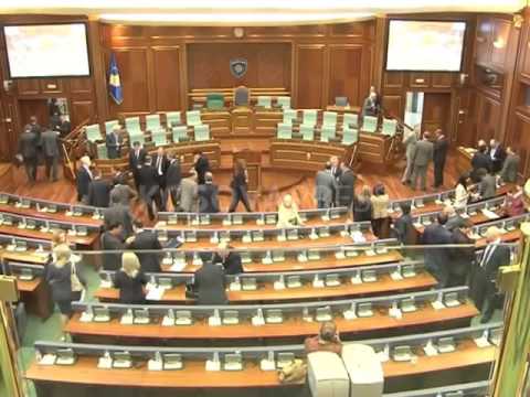 Ganimete Musliu mashtron administratën e Kuvendit